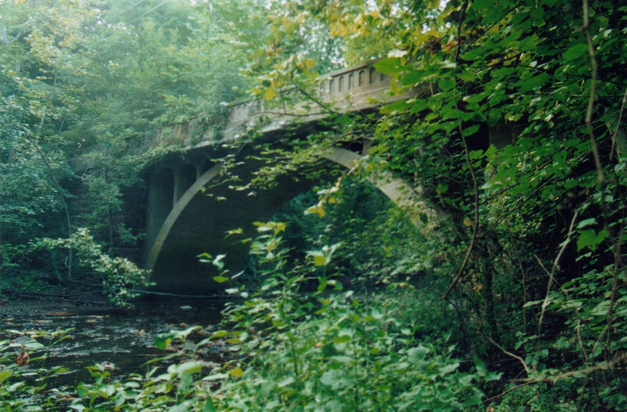 Side view of bridge
